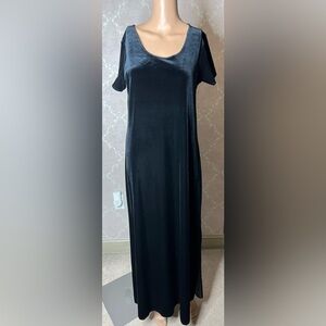 Cassini Black Velvet Maxi Dress Women's Black Short Sleeve
